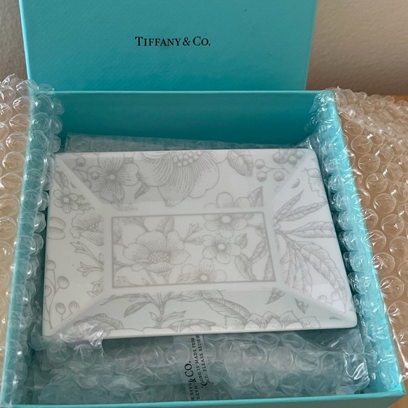 Tiffany & Co. Accessories - Tiffany & Co porcelain tray